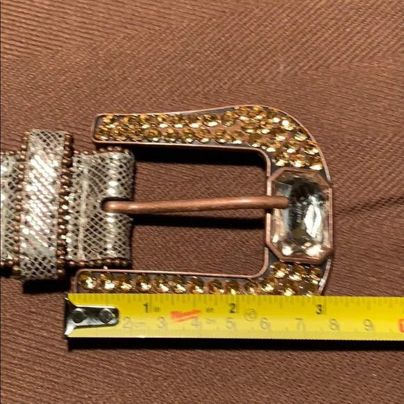 Leather bedazzled embellished belt worn once